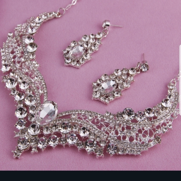 👏👏BACK IN STOCK!!!👏👏GORGEOUS statement 3PC set - Picture 6 of 12